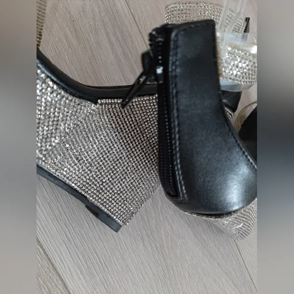 Platform sandals - Picture 4 of 6